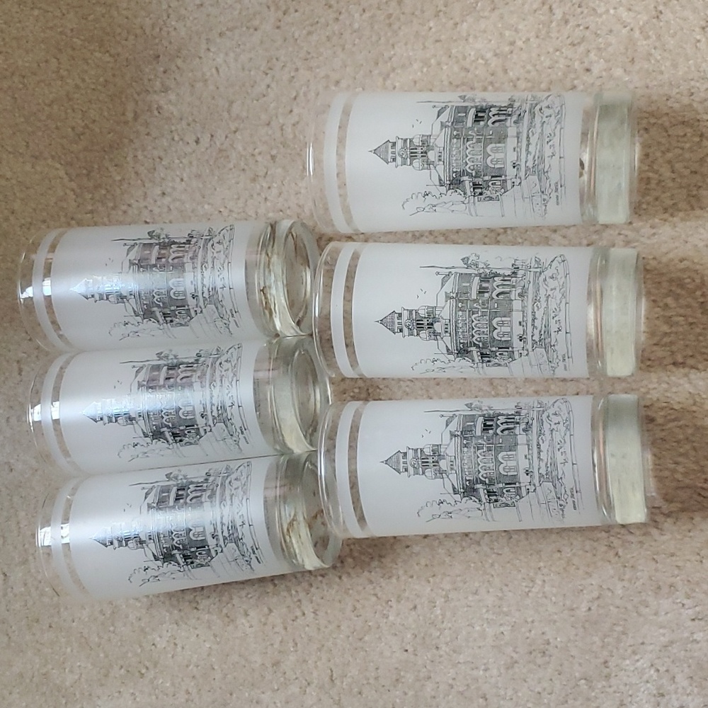 Commemorative glasses